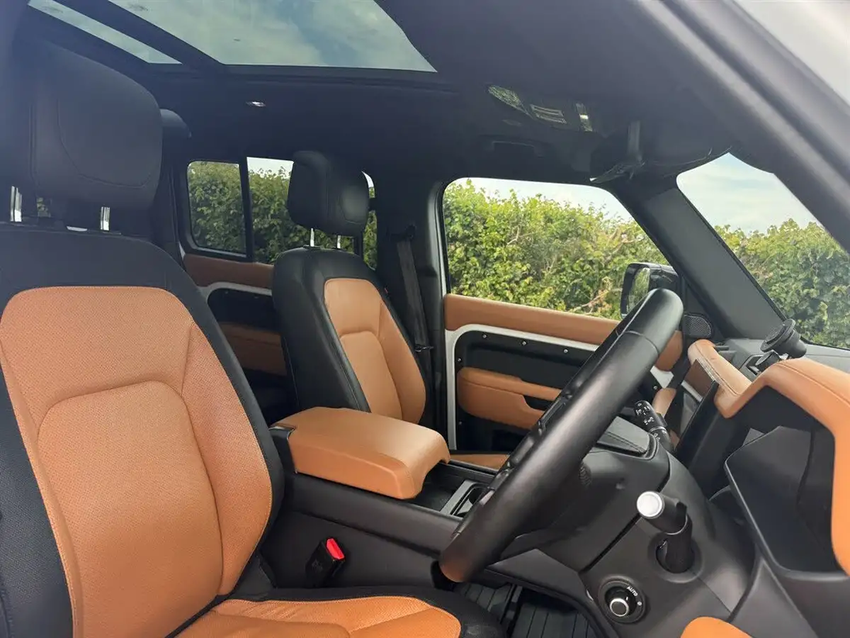 2023-land-rover-110-defender-30-d300-x-dynamic-hse-big-7