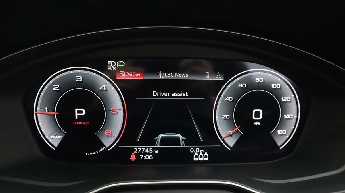 2023-audi-a4-avant-20-40-tdi-black-edition-big-10
