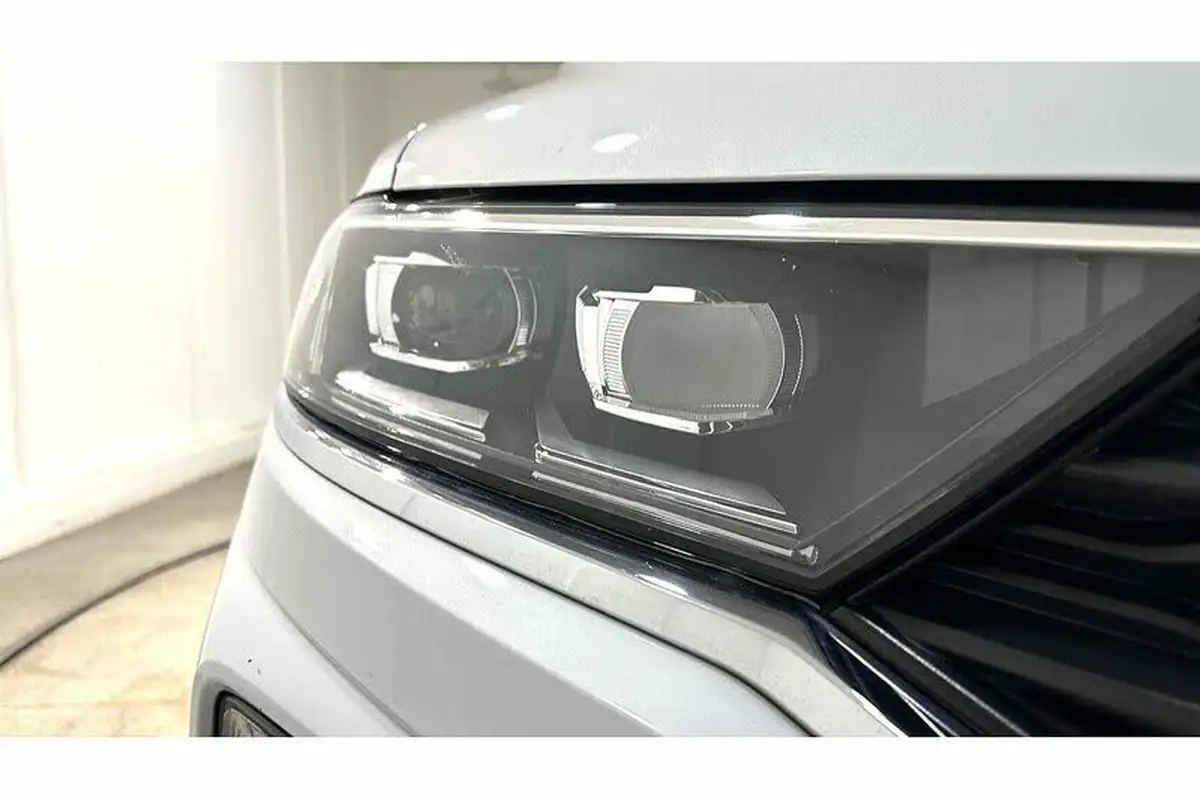 2019-volkswagen-t-roc-20tdi-sel-dsg-big-15