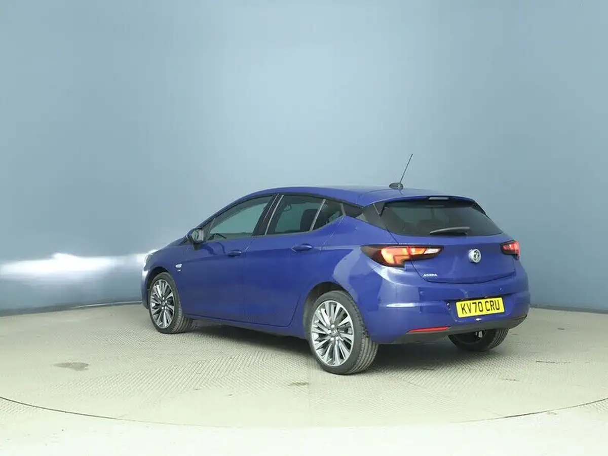 2020-vauxhall-astra-12-turbo-sri-vx-line-nav-big-6