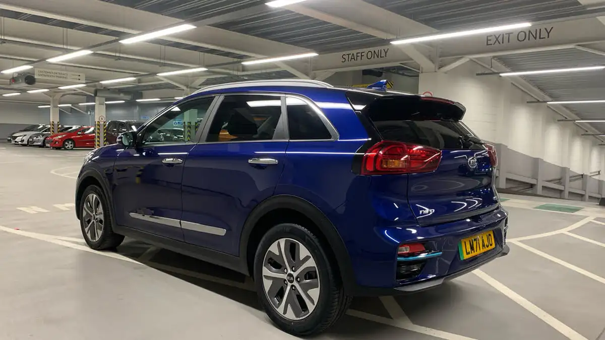 2021-kia-e-niro-ev-4-big-4