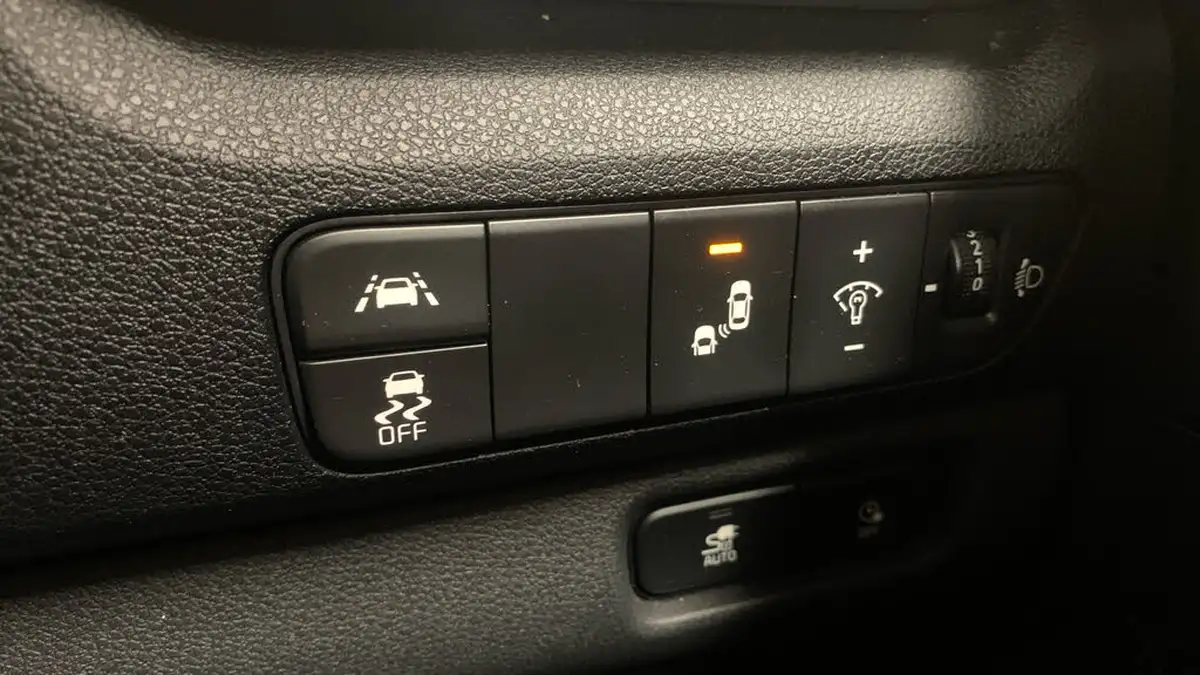 2021-kia-e-niro-ev-4-big-32