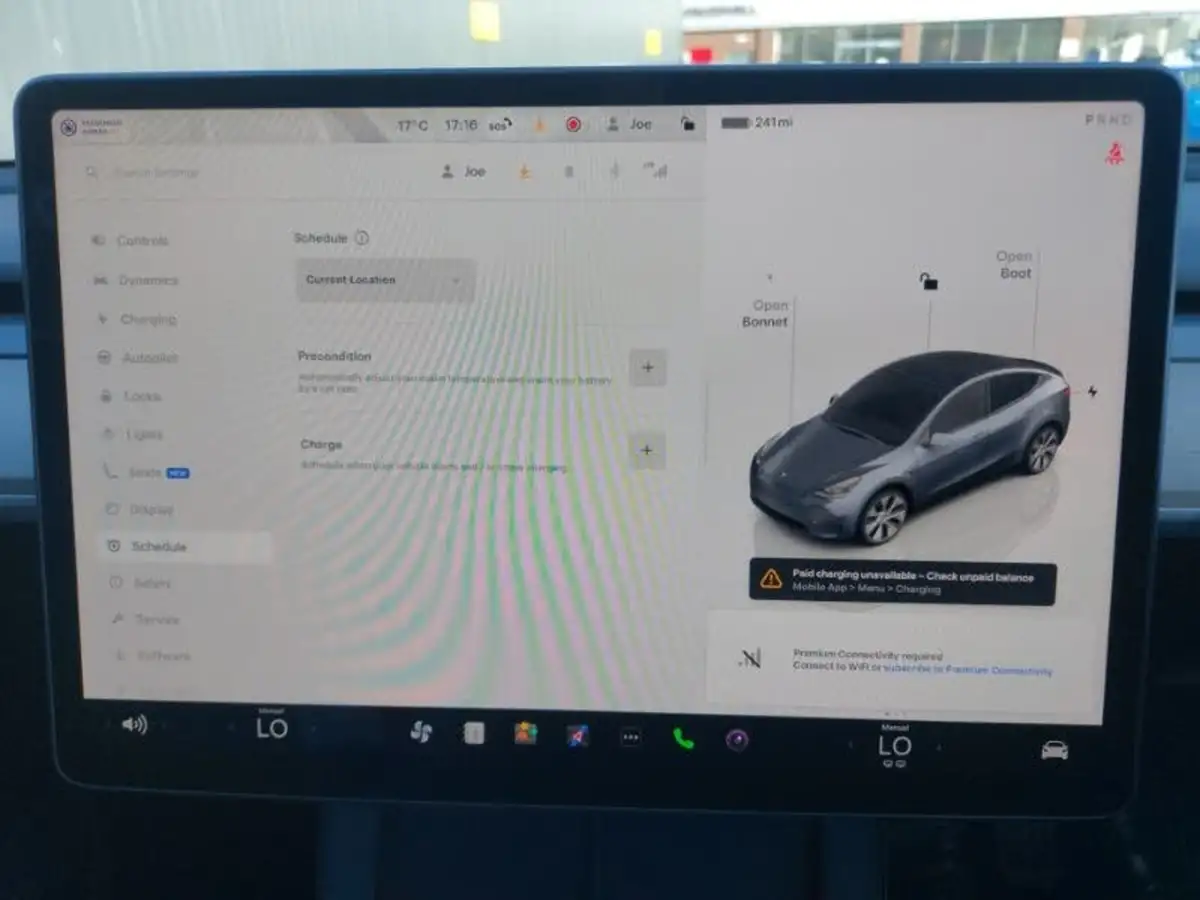 2023-tesla-model-y-e-rwd-big-17