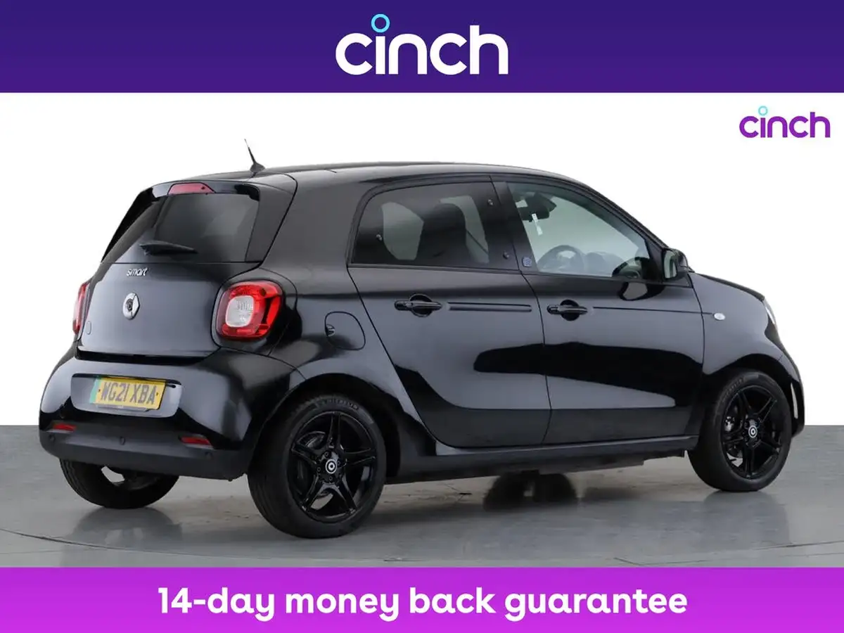 2021-smart-forfour-eq-premium-big-8