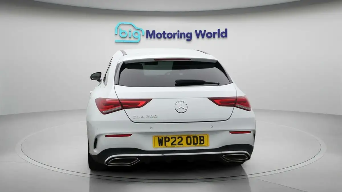 2022-mercedes-benz-cla-13-cla-200-amg-line-shooting-brake-5d-big-5