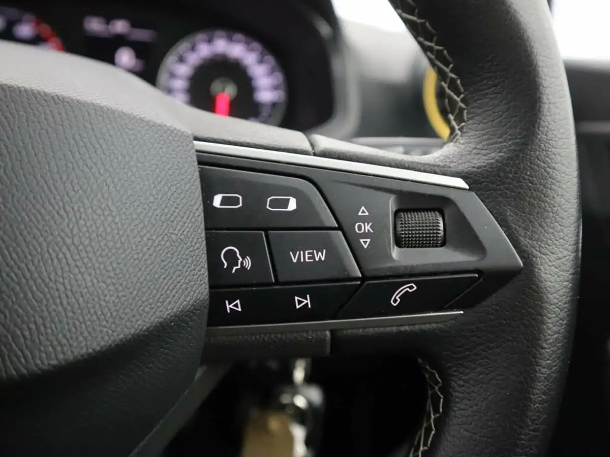 2022-seat-arona-10-tsi-evo-se-technology-big-34