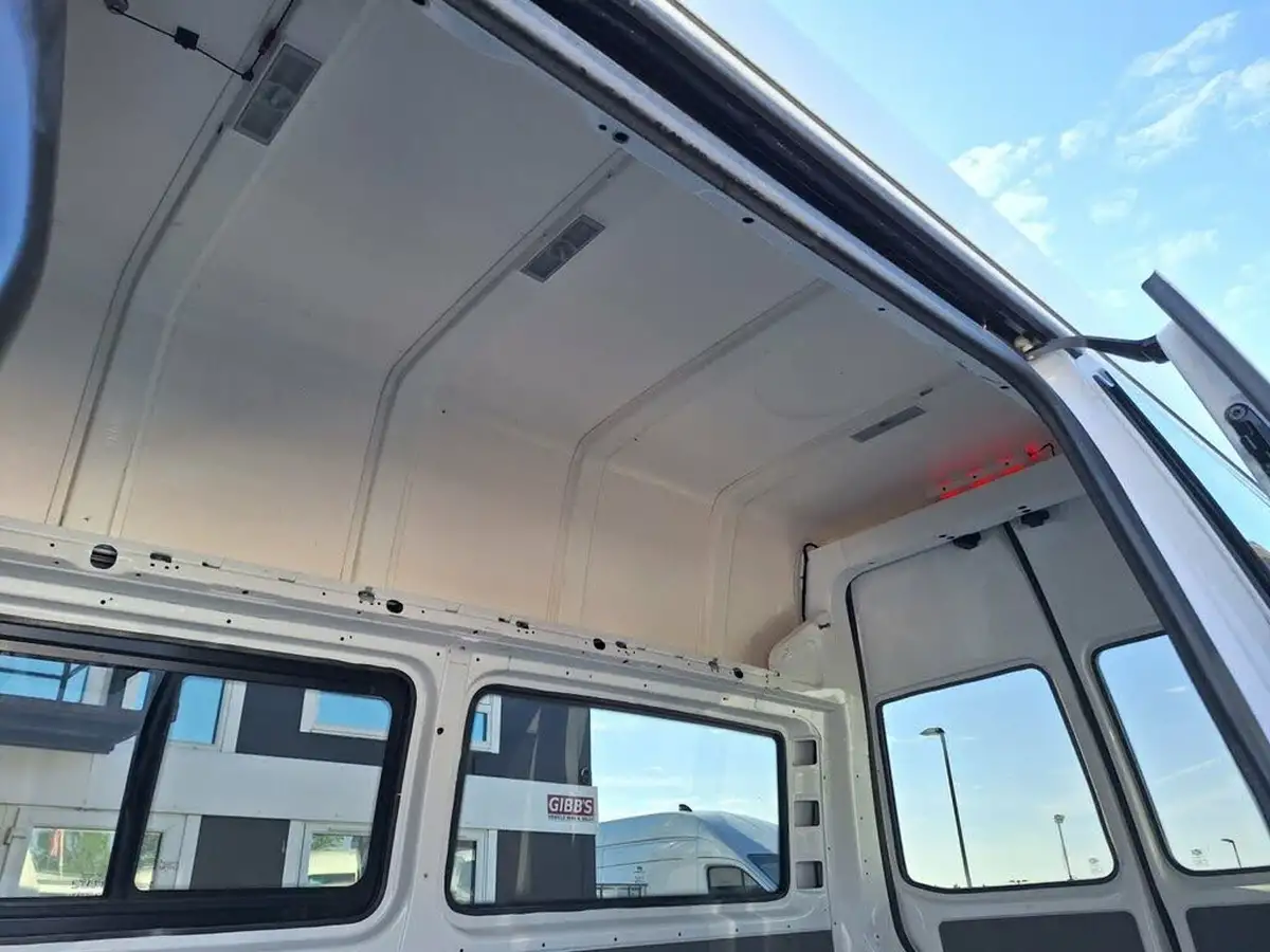 2020-volkswagen-transporter-20tdi-t30-startline-bmt-lwb-110pseu6dt-e-big-20