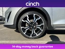 2020-ford-fiesta-small-23