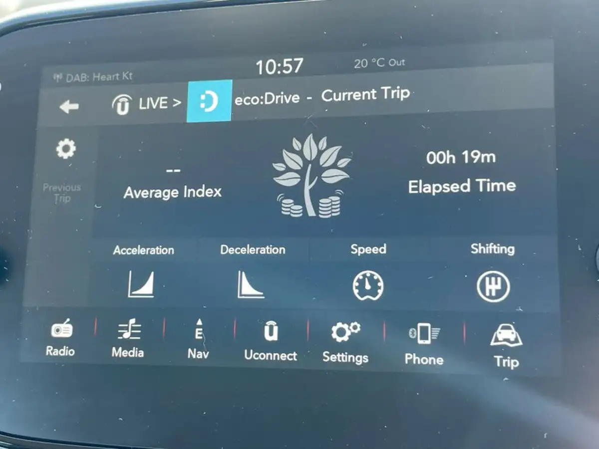 2018-fiat-500-12-lounge-big-28