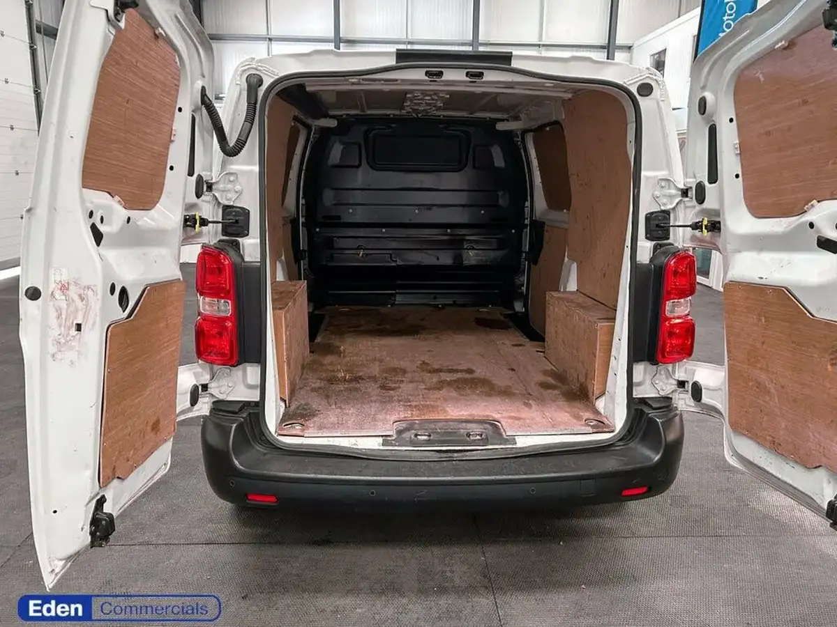 2021-citroen-dispatch-15bluehdi-enterprise-m-1000-100pseu6dt-e-big-3