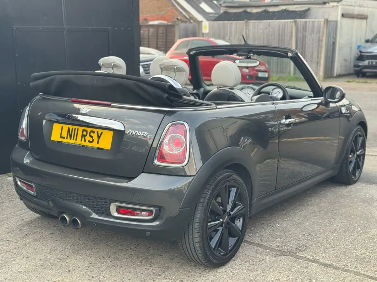 2011-mini-cooper-16-cooper-s-convertible-2d-big-14