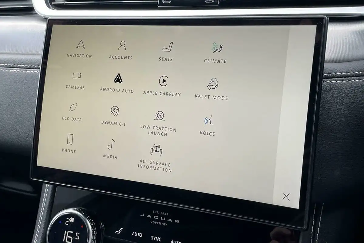 2021-jaguar-f-pace-20-d200-r-dynamic-s-mhev-big-45