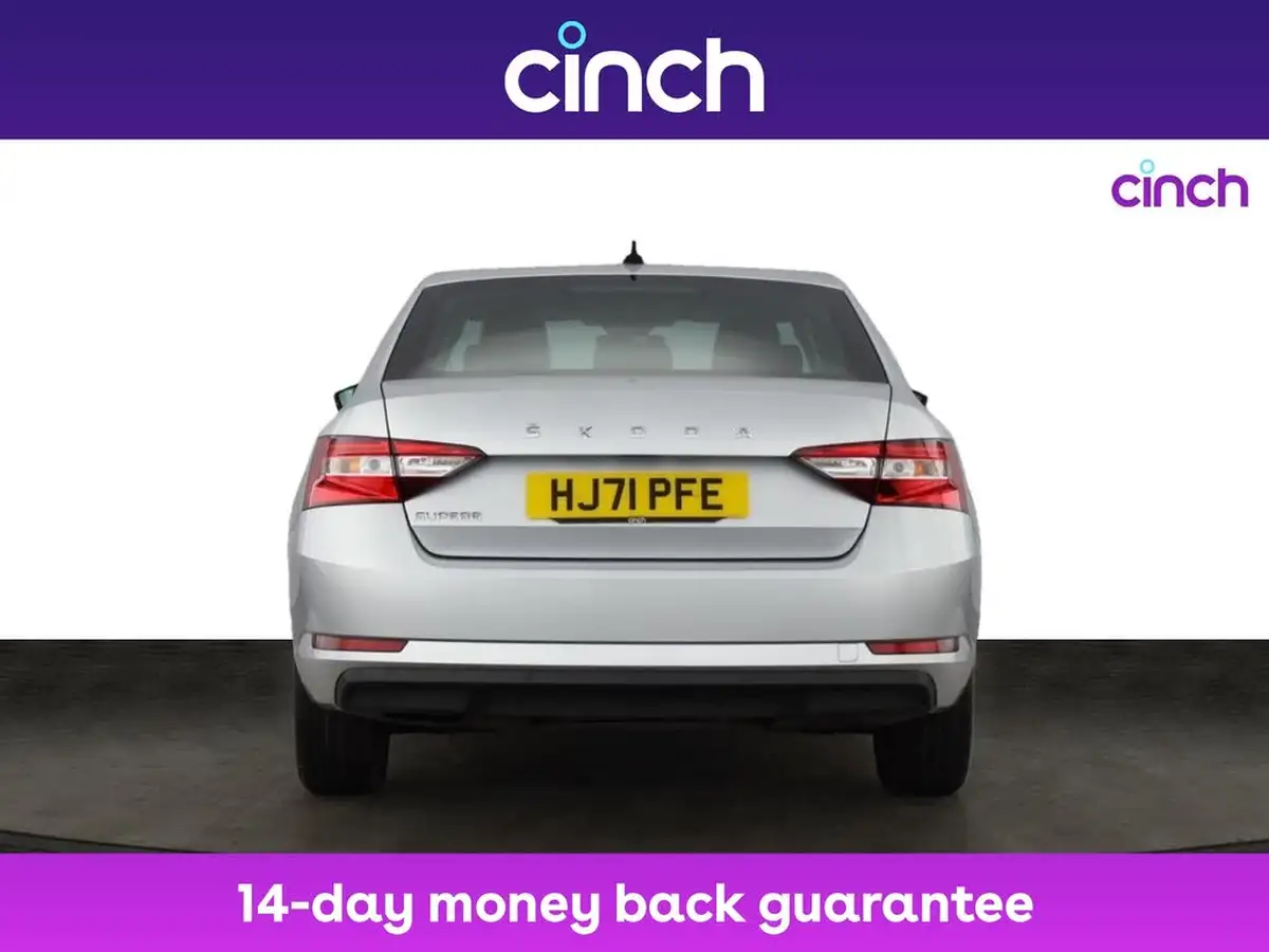 2021-skoda-superb-20tdi-se-technology-150ps-hatchback-big-7