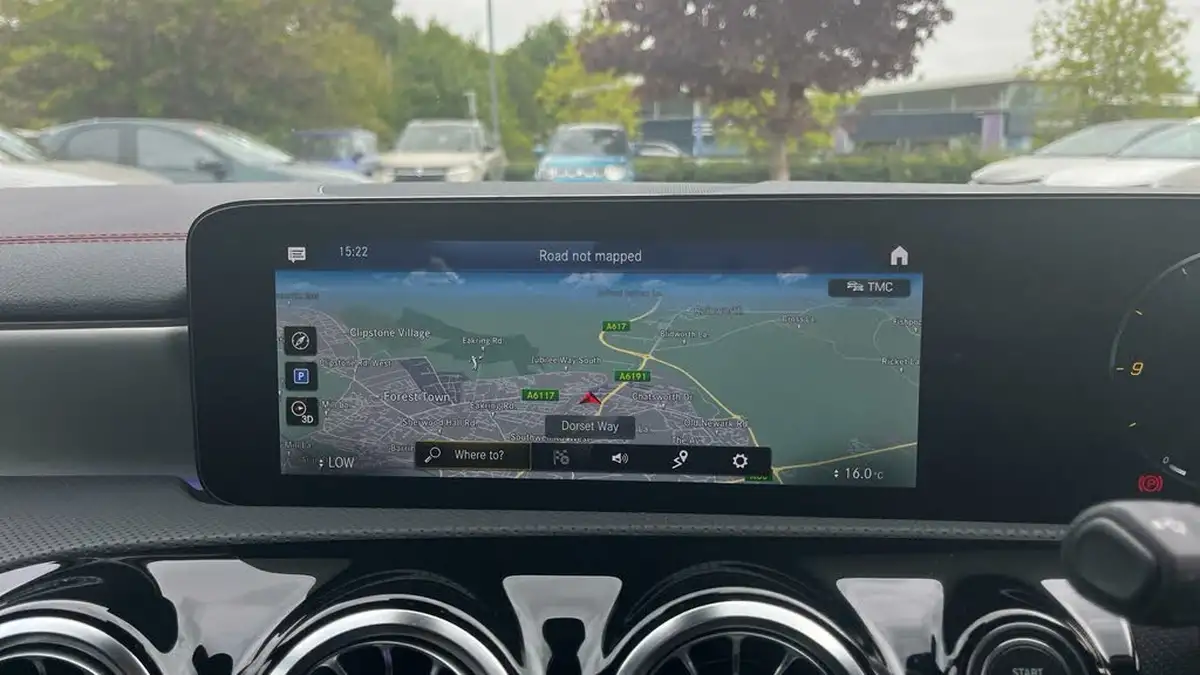 2023-mercedes-benz-cla-13-cla-200-amg-line-premium-coupe-4d-big-28