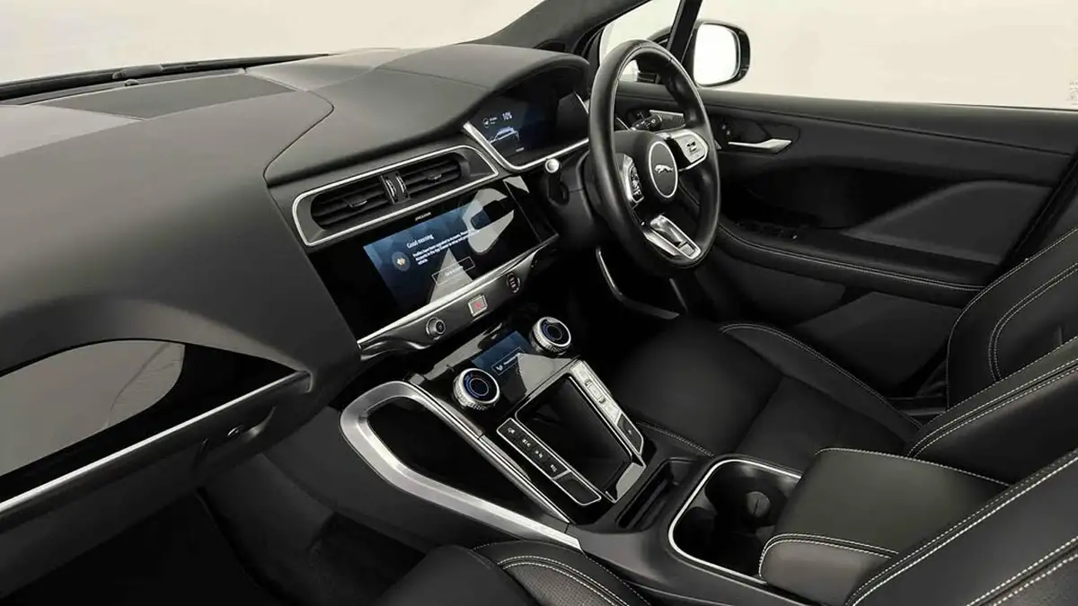 2023-jaguar-i-pace-ev400-hse-black-big-8