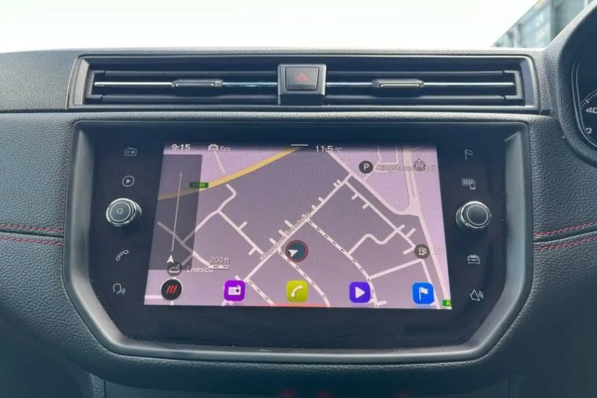 2021-seat-arona-10-tsi-fr-red-edition-big-24