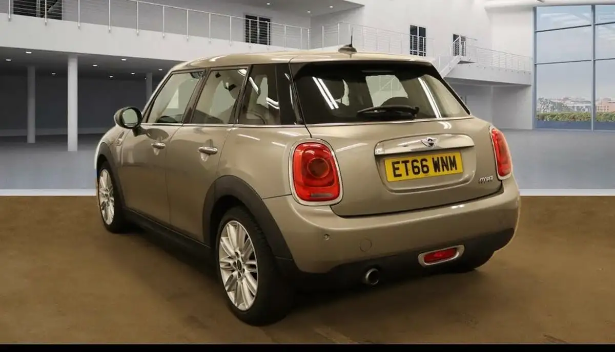 2017-mini-cooper-15-cooper-ss-hatchback-5d-big-2