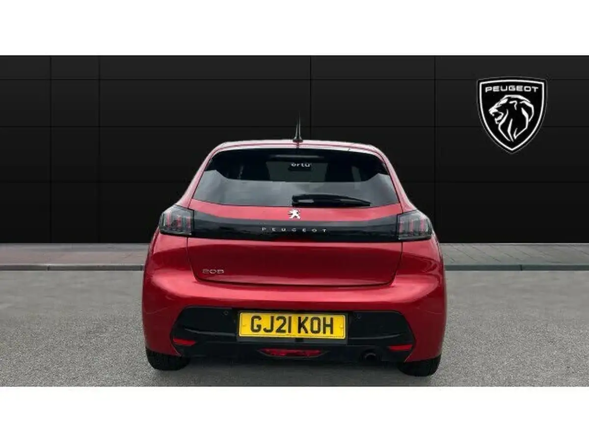 2021-peugeot-208-12-puretech-allure-100bhp-big-5