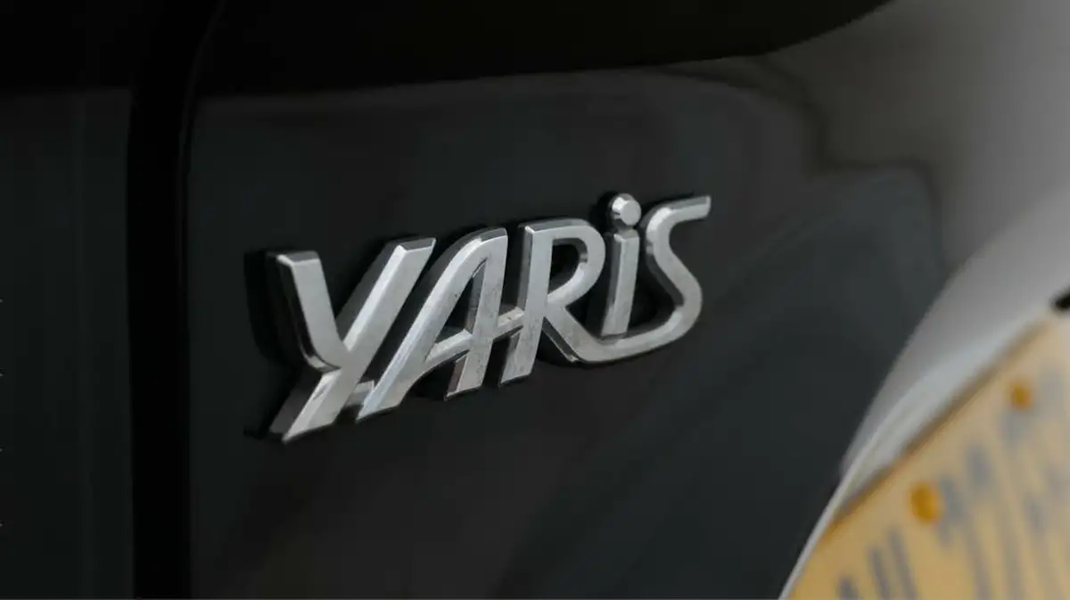 2022-toyota-yaris-15-vvt-i-icon-big-20