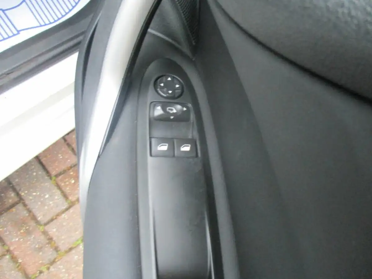 2016-ds-ds-4-12-puretech-elegance-big-18