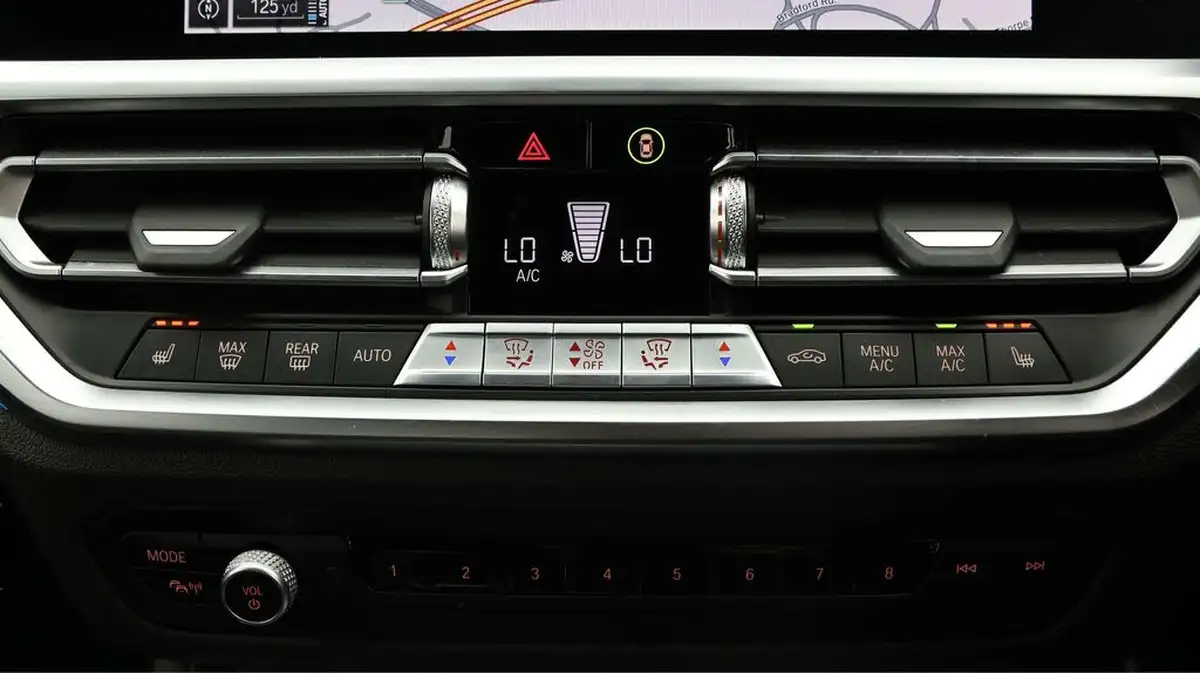 2021-bmw-3-series-20-330e-m-sport-tech-packpro-pack-saloon-4d-big-11