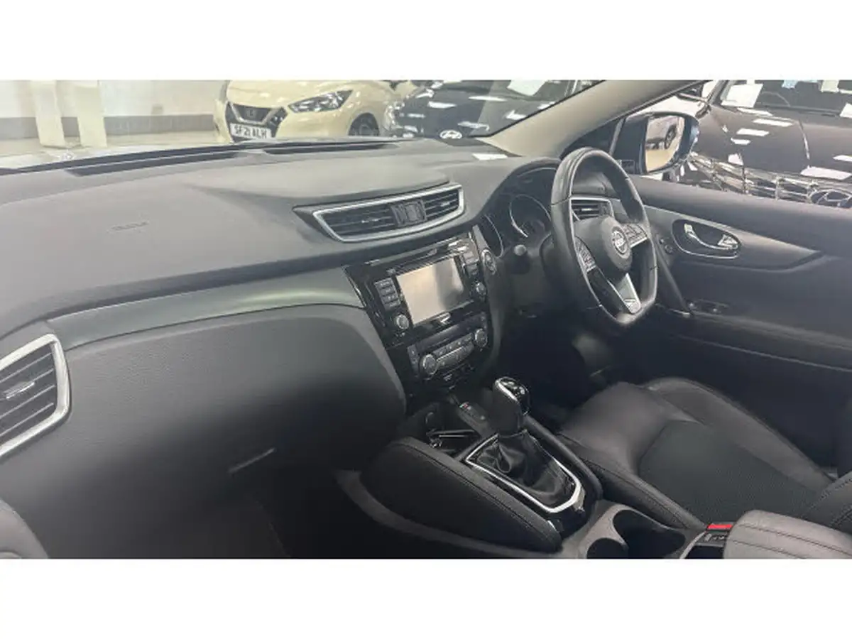2020-nissan-qashqai-big-8