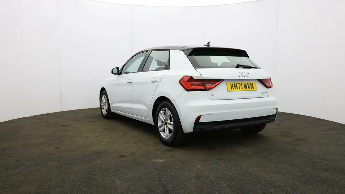 2022-audi-a1-10-25-tfsi-technik-big-36