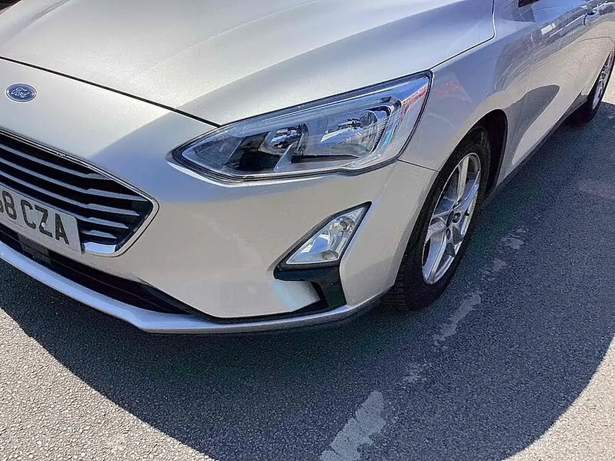 2019-ford-focus-15-zetec-95ps-ss-hatchback-big-16