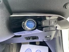 2019-toyota-prius-small-28