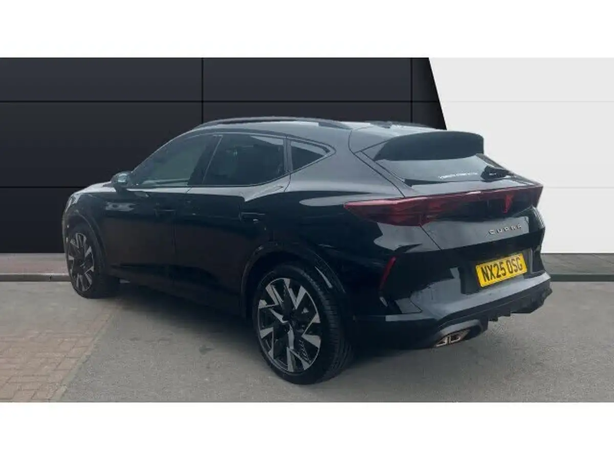 2025-cupra-formentor-15-e-hybrid-vz1-big-1