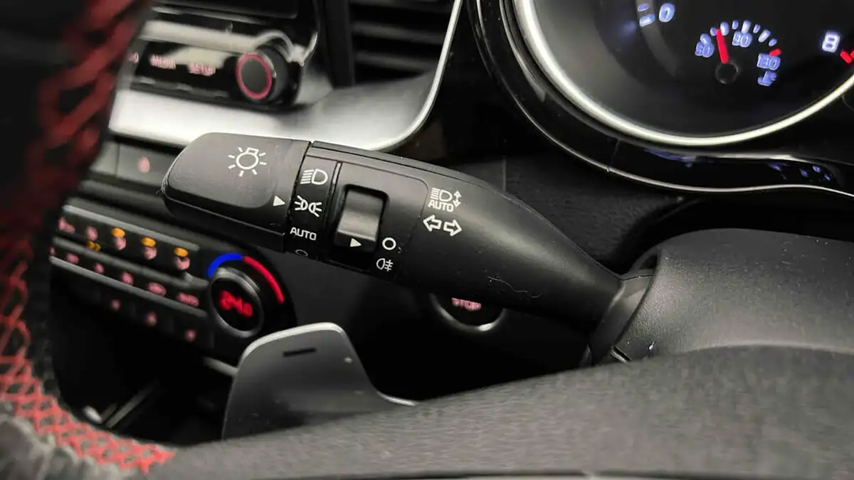 2021-kia-pro-ceed-16-t-gdi-gt-big-36