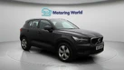 2021-volvo-xc40-15-t3-momentum-163bhp-small-0