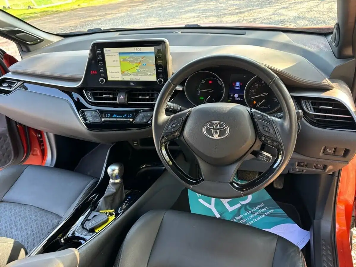 2020-toyota-c-hr-20-vvt-i-orange-edition-big-12