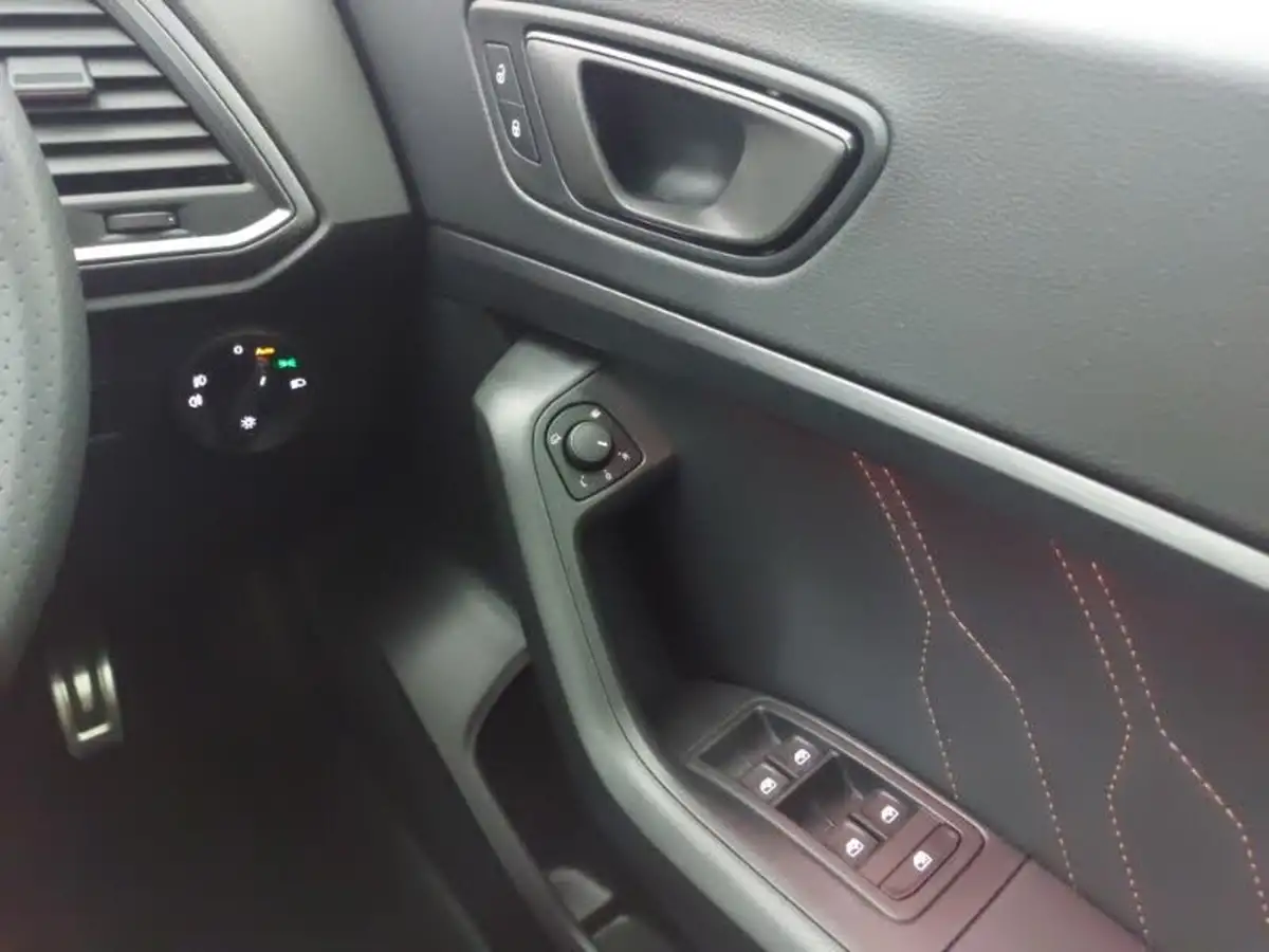 2024-cupra-ateca-15-ecotsi-v2-big-11