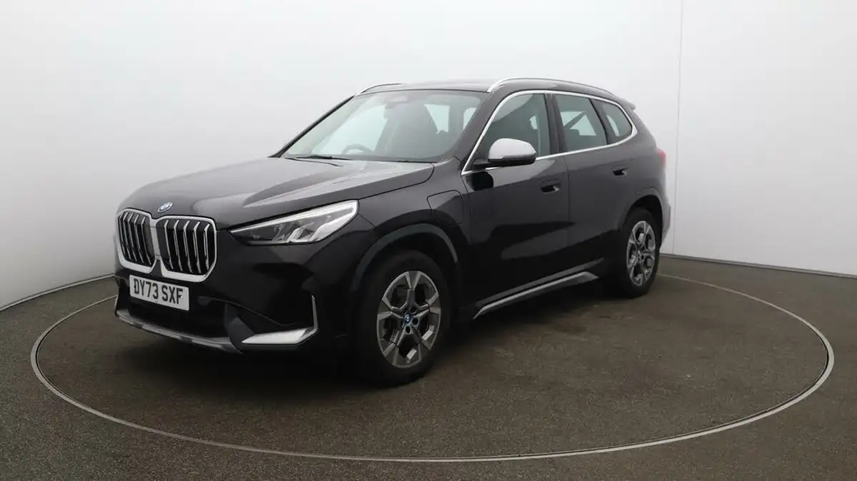 2023-bmw-x1-15-xdrive25e-xline-big-3