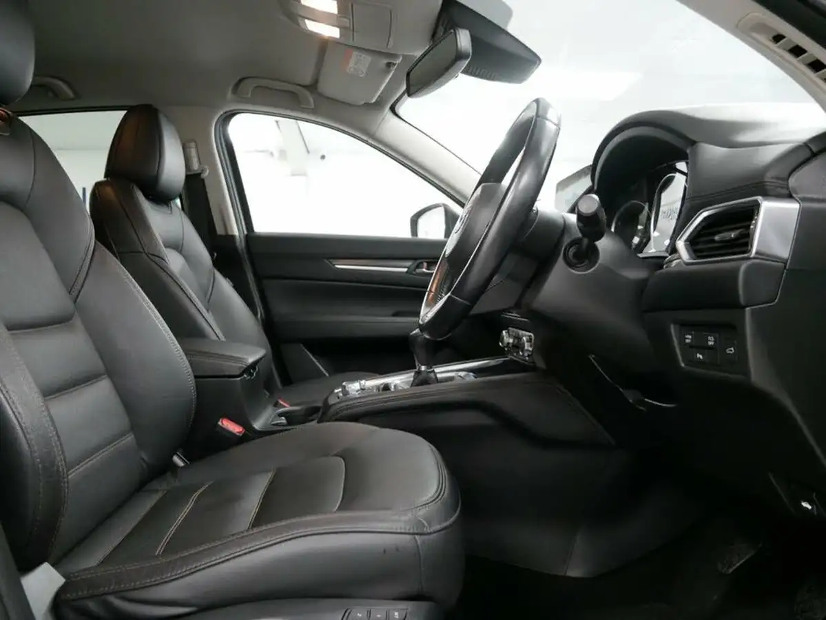 2017-mazda-cx-5-20-sport-nav-big-27