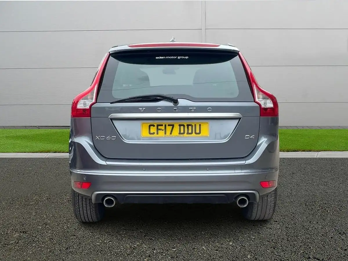 2017-volvo-xc60-20td-d4-r-design-lux-big-5