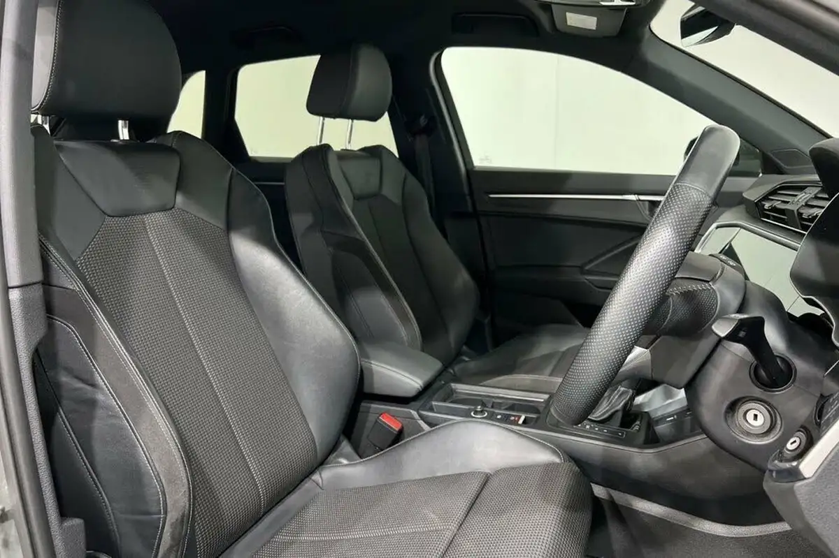 2019-audi-q3-20-40-tfsi-s-line-big-18