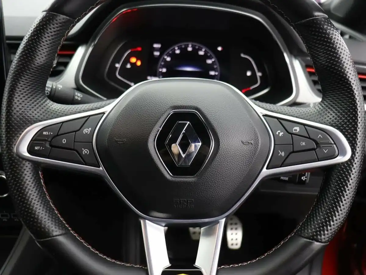 2022-renault-captur-13-tce-rs-line-big-42
