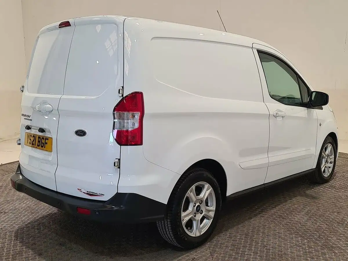 2021-ford-transit-courier-10t-limited-ecoboost-big-18