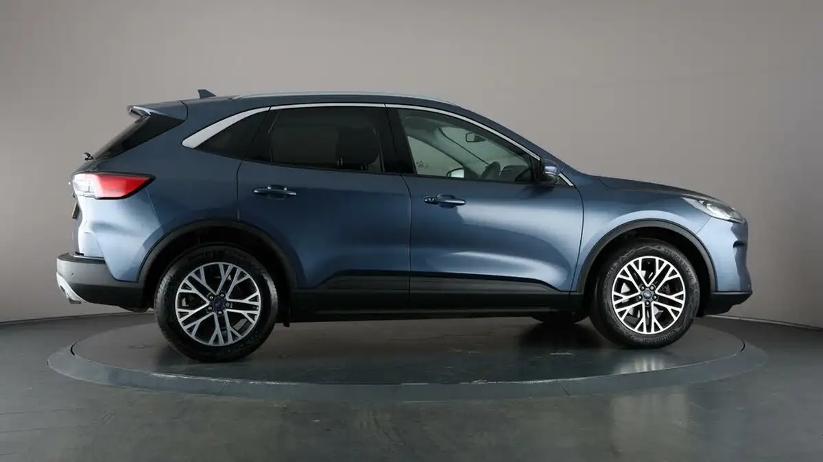 2022-ford-kuga-15-titanium-edition-auto-big-56
