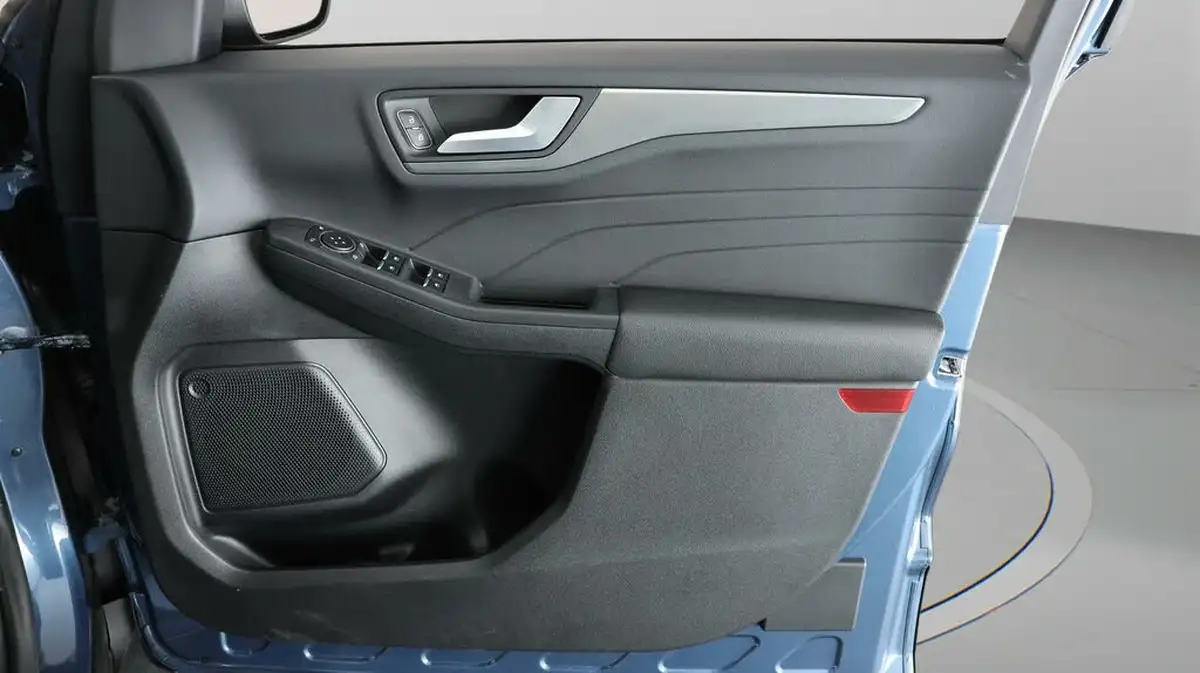 2022-ford-kuga-15-titanium-edition-auto-big-15