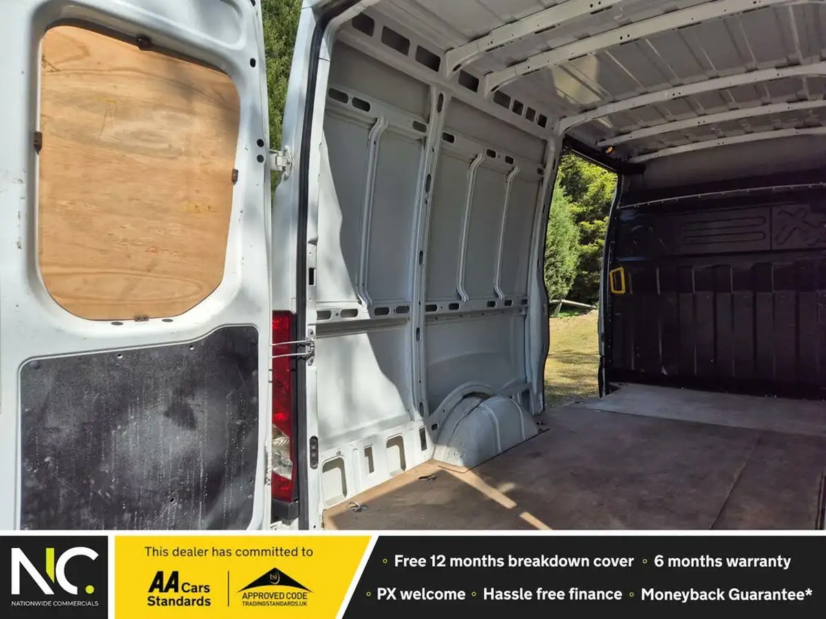 2022-iveco-daily-s-class-23td-35s14v-business-3520mm-h2-136pseu6dt-big-10