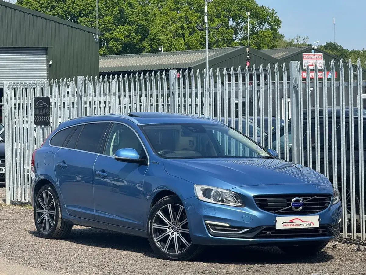 2014-volvo-v60-24td-d6-hybrid-big-4