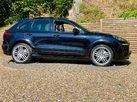 2015-porsche-cayenne-36-s-small-28