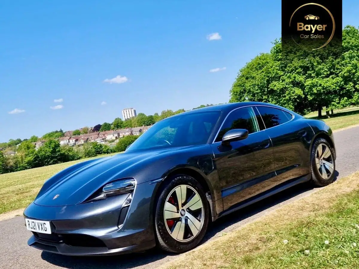 2021-porsche-taycan-e-4s-530ps-big-24