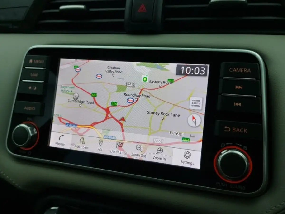 2022-nissan-micra-10-ig-t-tekna-cvt-big-13