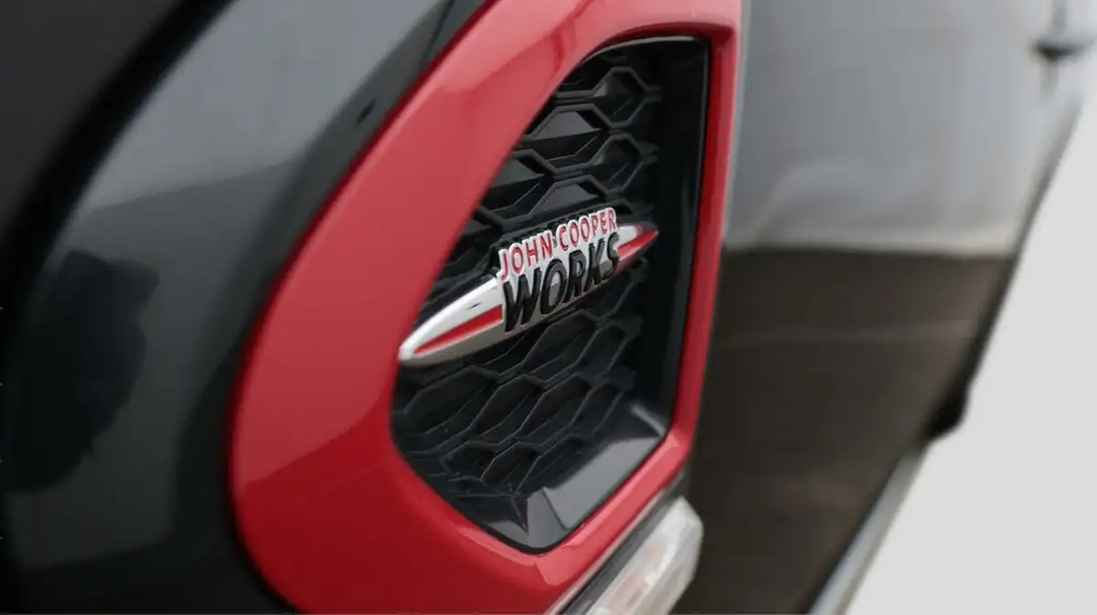 2022-mini-countryman-20-john-cooper-works-big-21