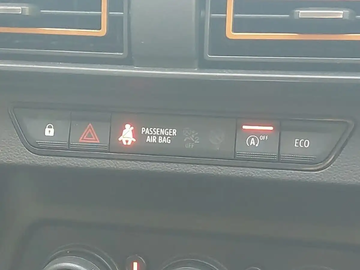 2022-dacia-sandero-stepway-10-tce-comfort-90bhp-big-14