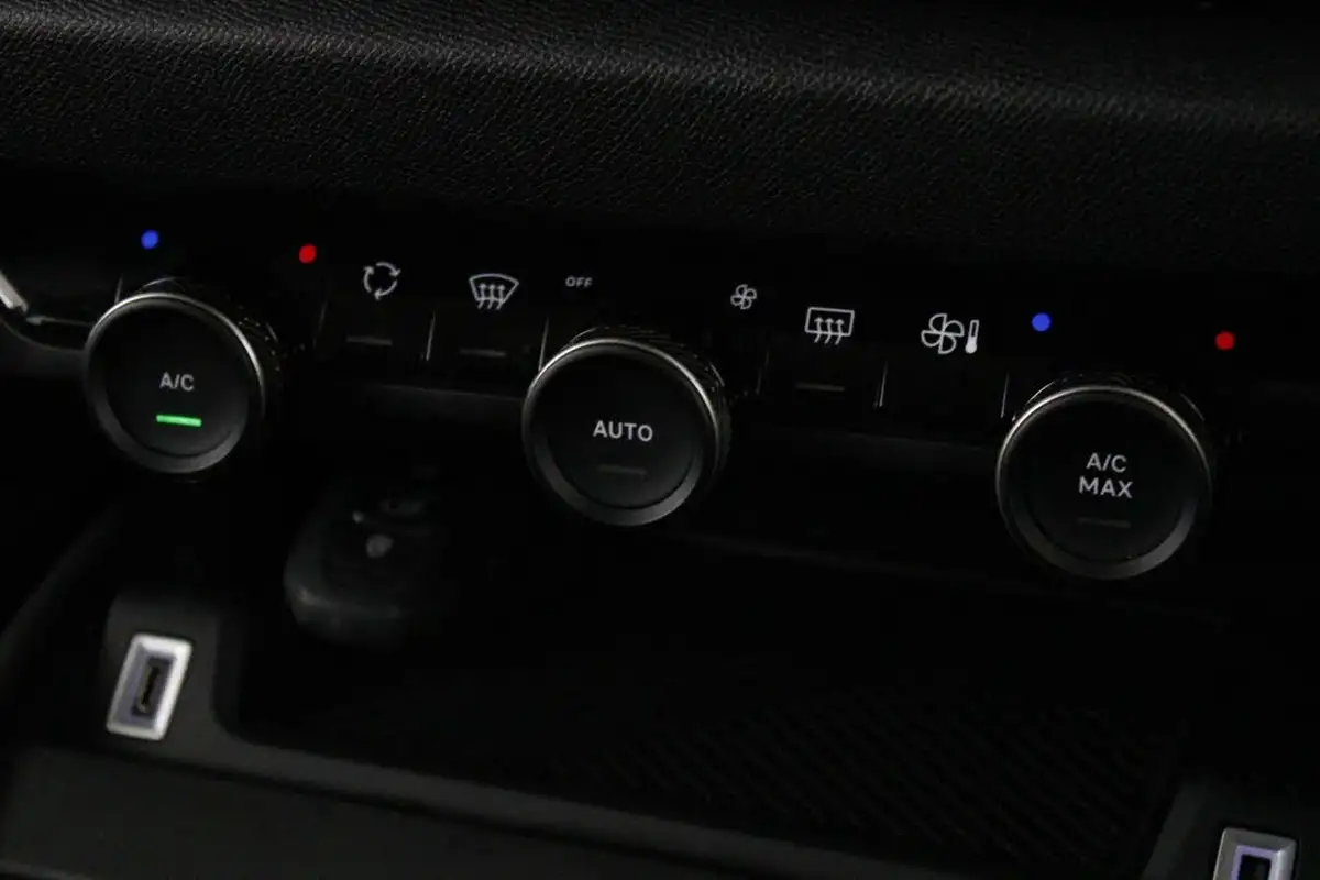 2021-citroen-c4-12-puretech-shine-130ps-big-19